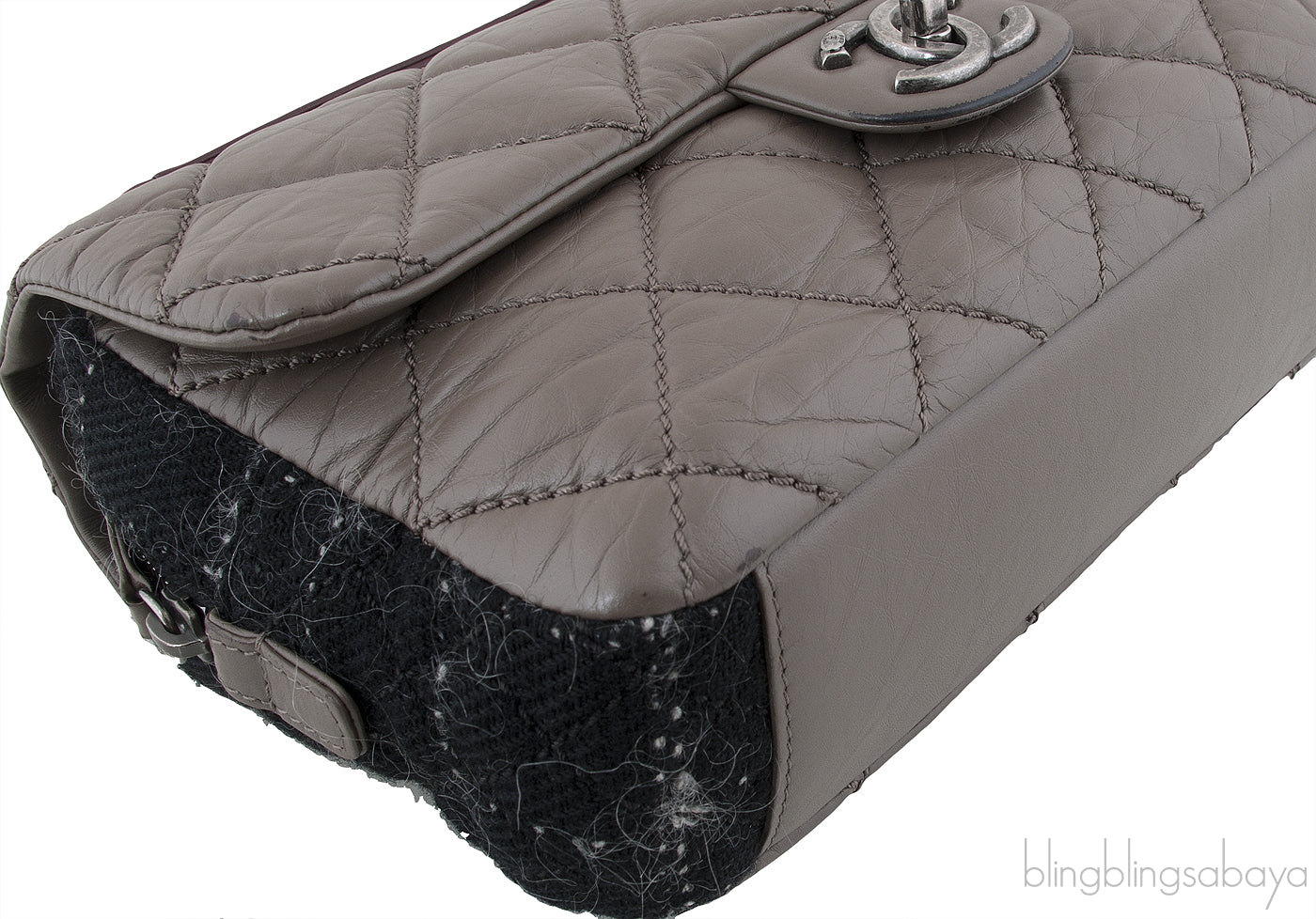 Etoupe Quilted Tweed Bag