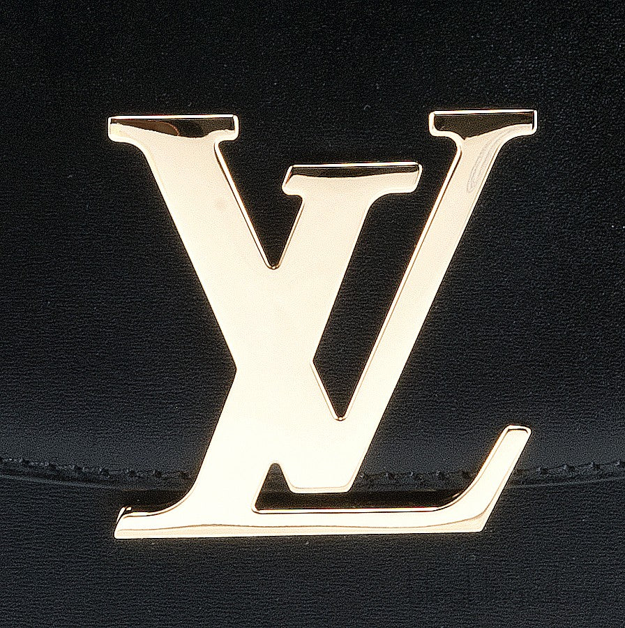 Vivienne Black Shoulder Bag