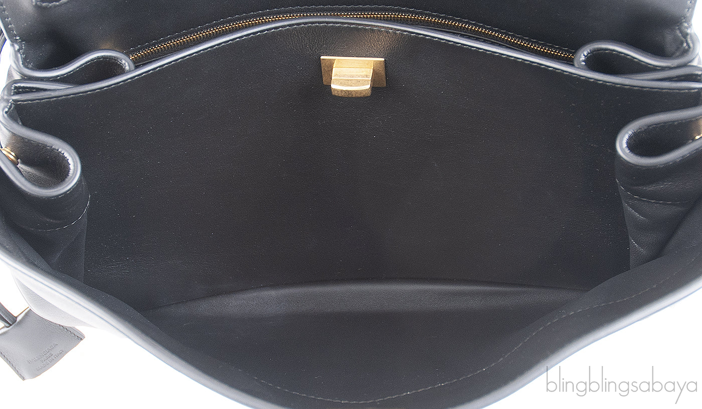 BALENCIAGA BLACK MEDIUM RODEO HANDBAG