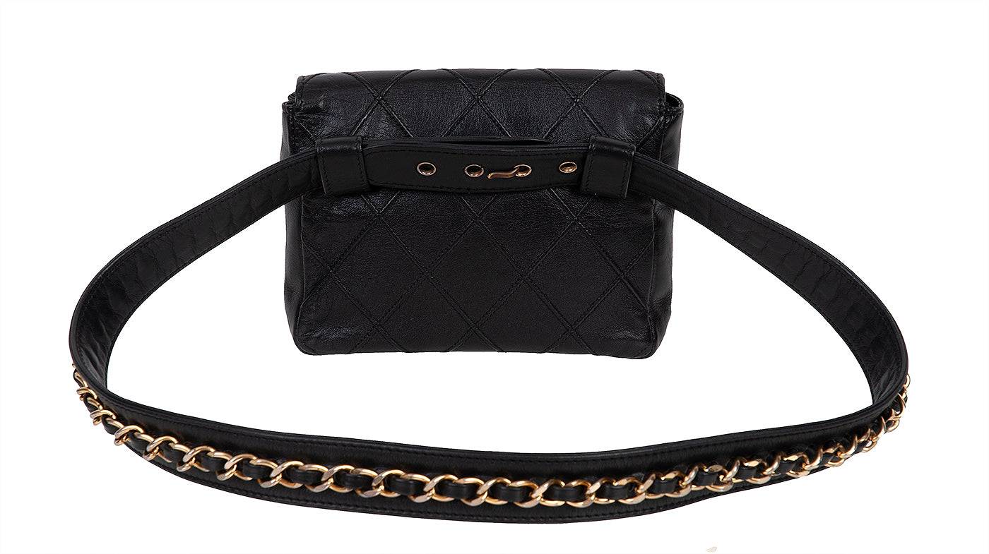 Chanel Black Quilted Leather Vintage Classic Chain Belt Bag