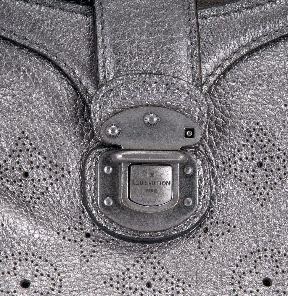 Mahina XS Metallic Silver Bag