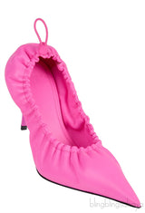 Scrunch Knife Leather Pumps