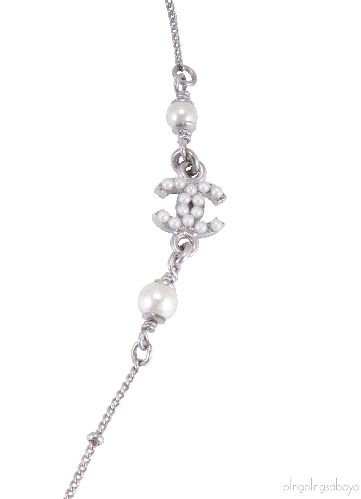 Pearl Pendant Necklace