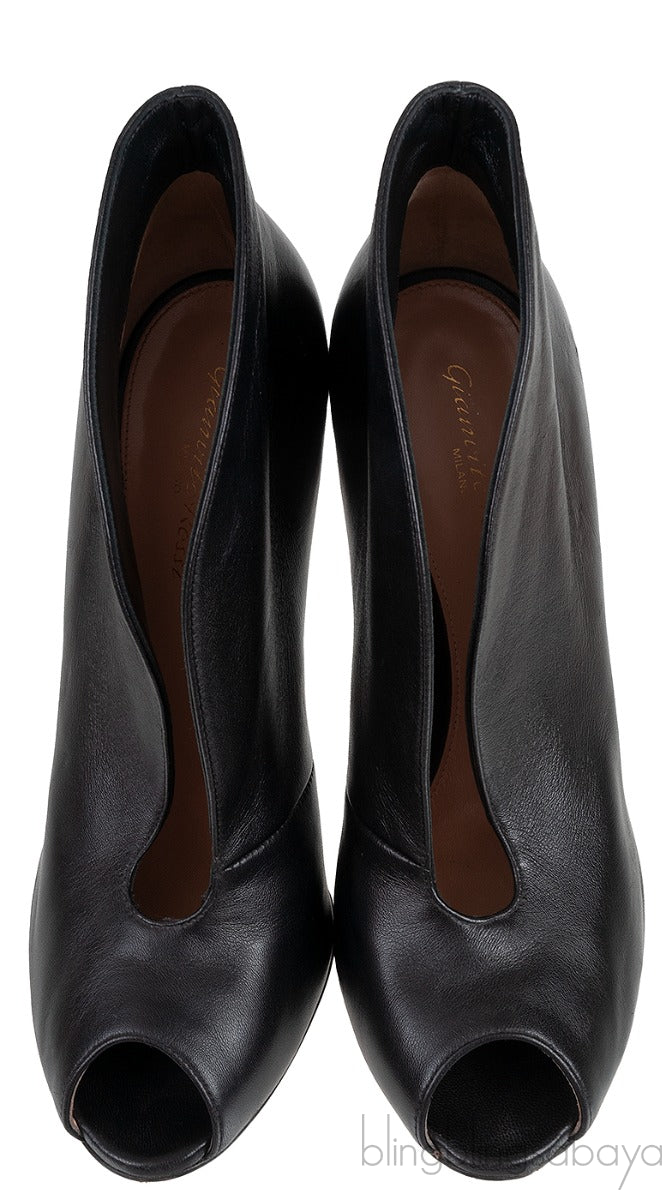 Vitello Luggage Black Peep Toe Heels