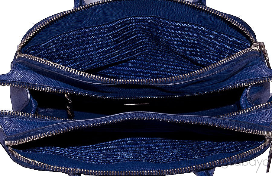 Saffiano Cuir Medium Triple Zip Tote