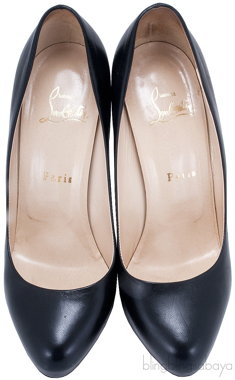 Black Leather Pump