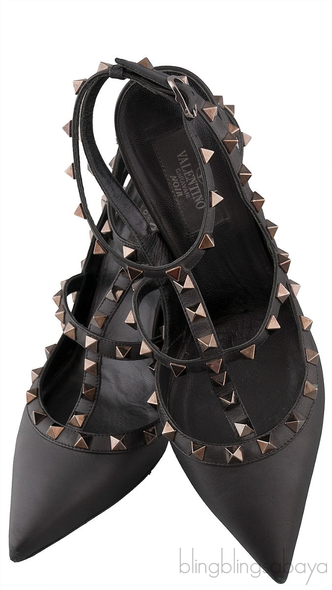 So Black Rockstud Heels
