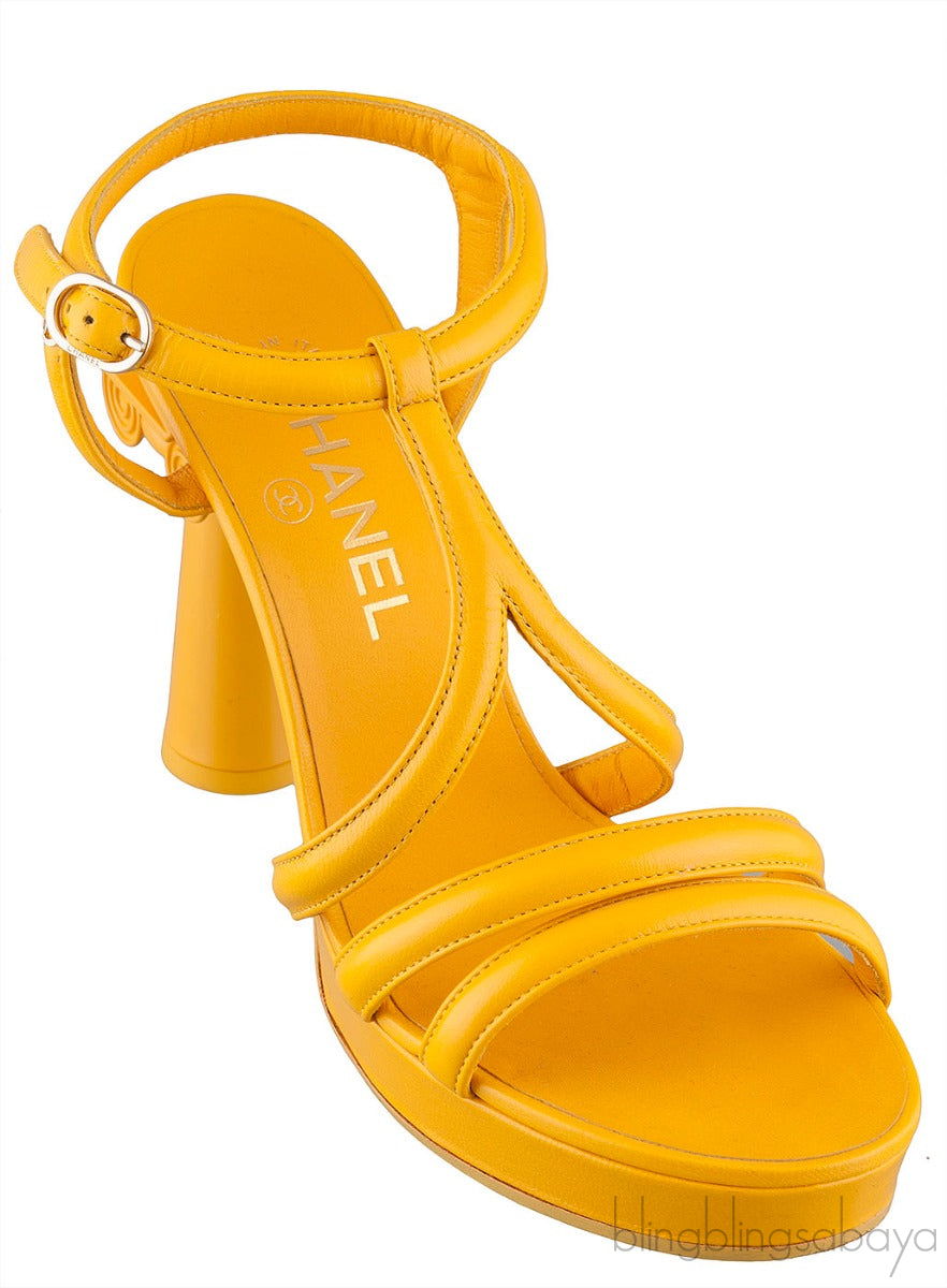 Parthenon Grecian Gladiator Column Heels Yellow
