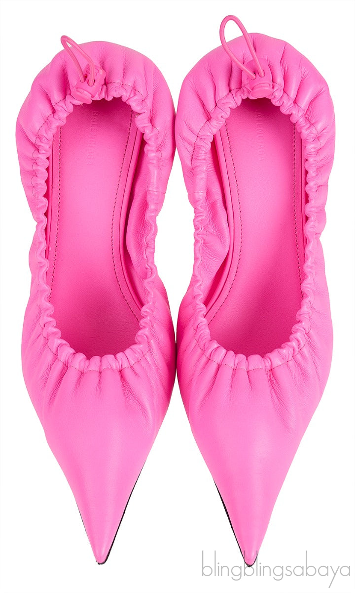 Scrunch Knife Leather Pumps