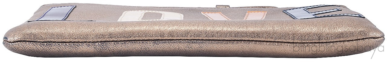 Zip \"LOVE\" Clutch