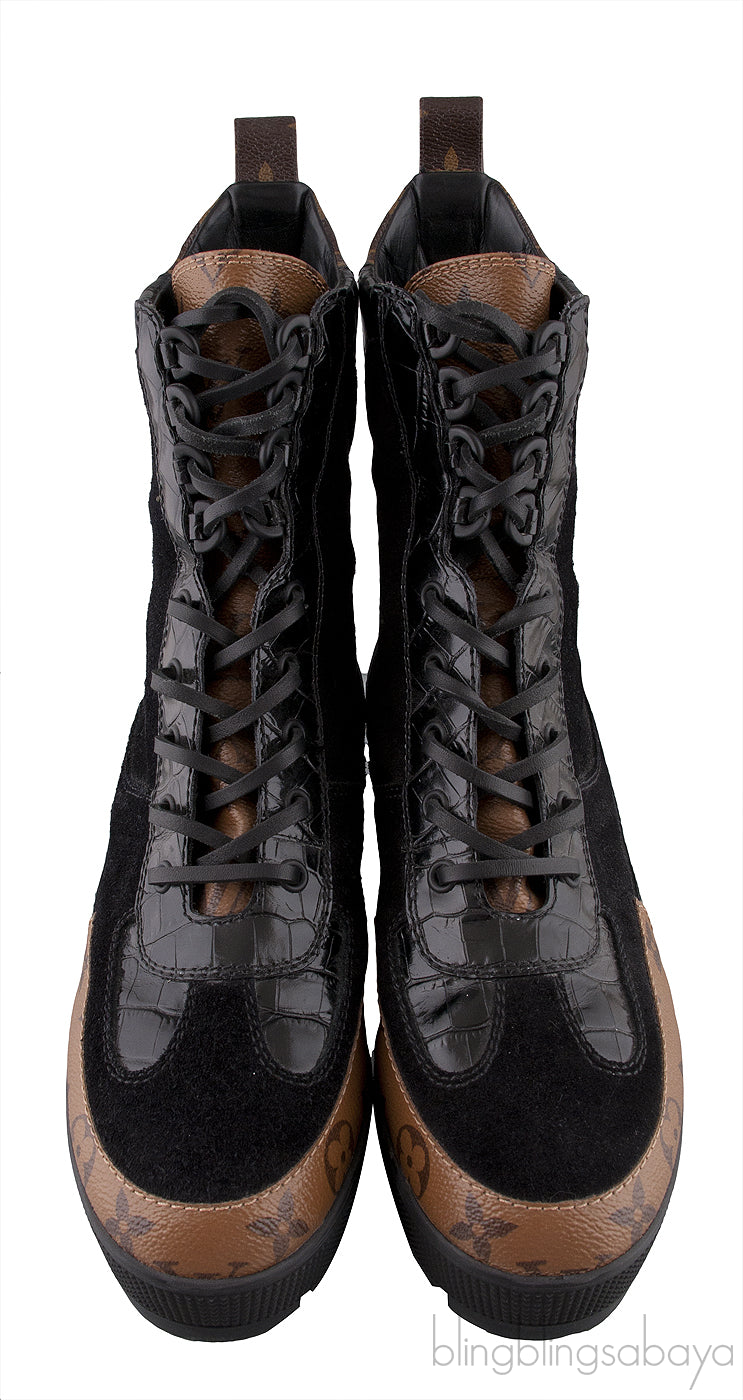 Laureate Monogram Desert Boots