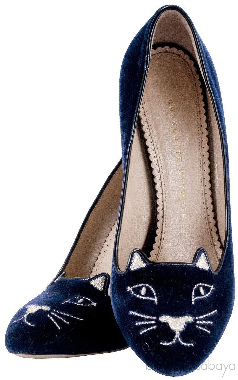 Kitty Velvet Pumps