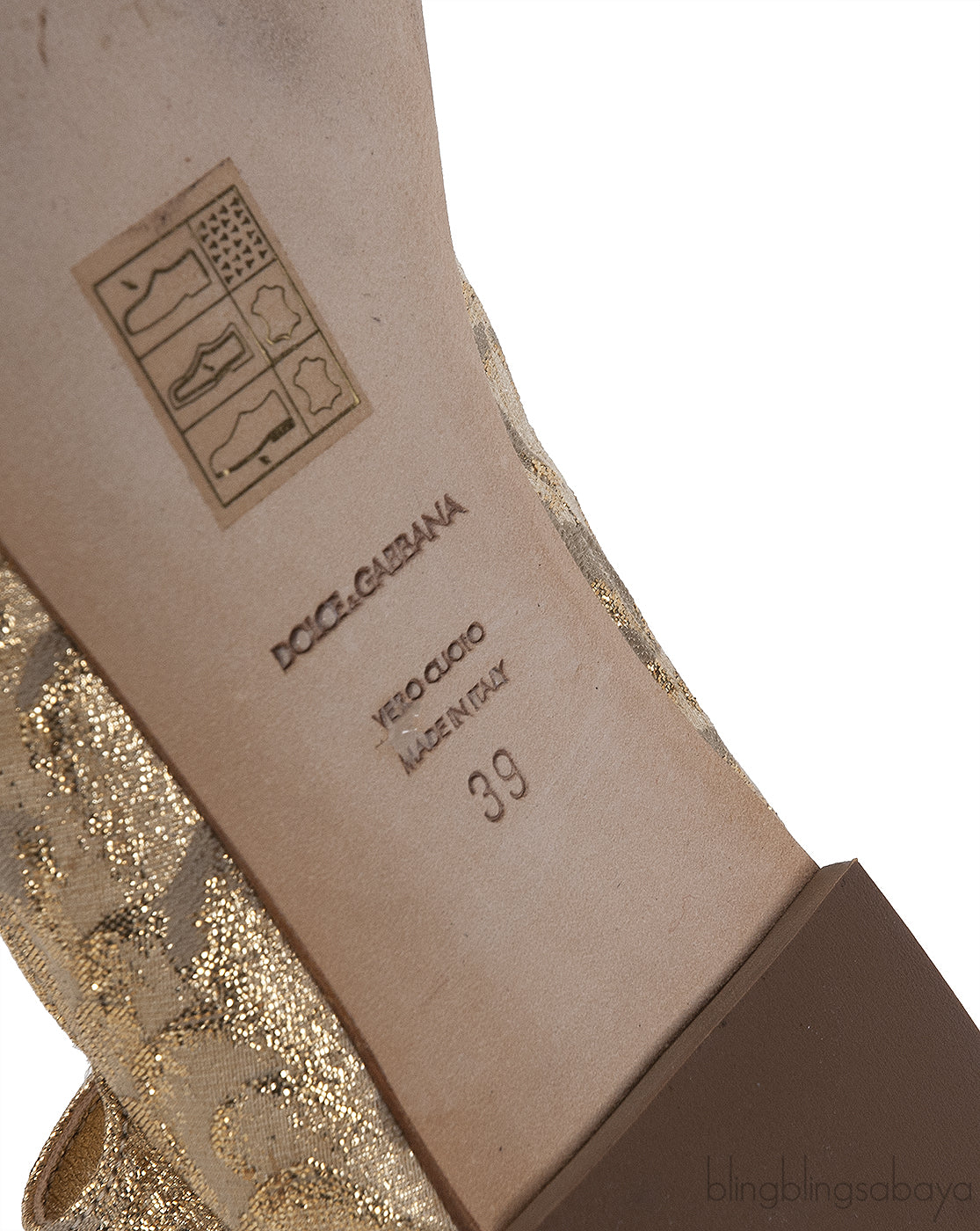Dolce & Gabbana Metallic Gold Pointed Toe Flat Shoes