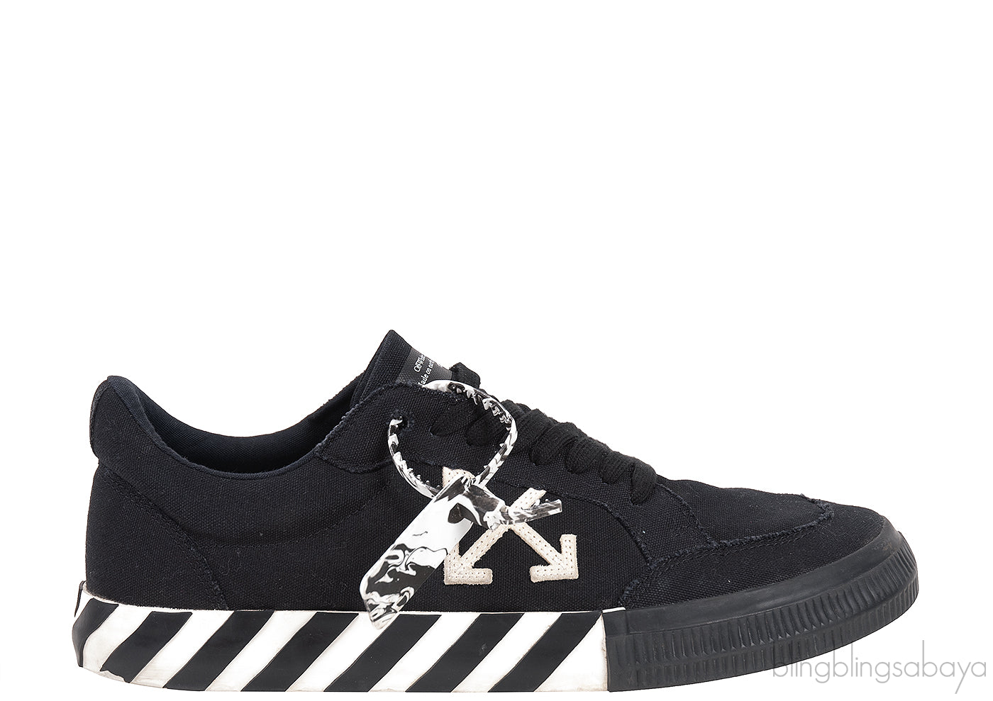 Black Canvas Men\'s Sneaker