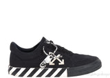 Black Canvas Men\'s Sneaker