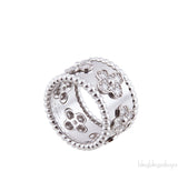 Perlée Clover Diamond Ring