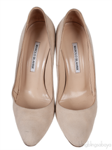 Manolo Blahnik Beige Suede Leather Heels