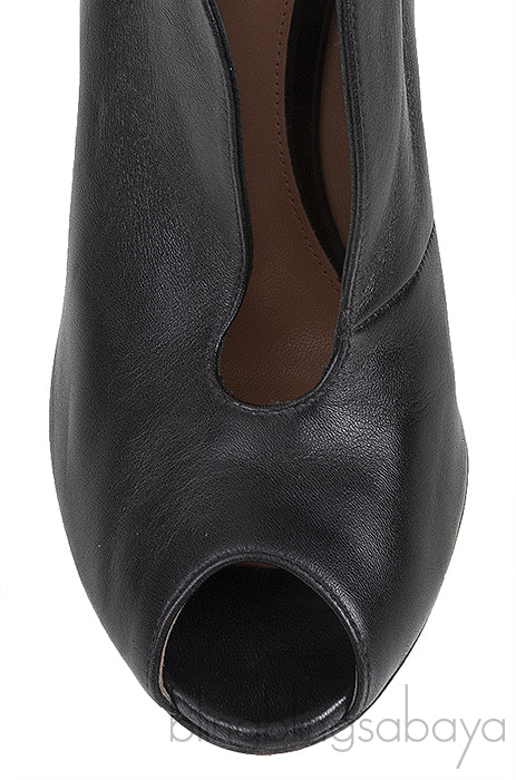 Vitello Luggage Black Peep Toe Heels