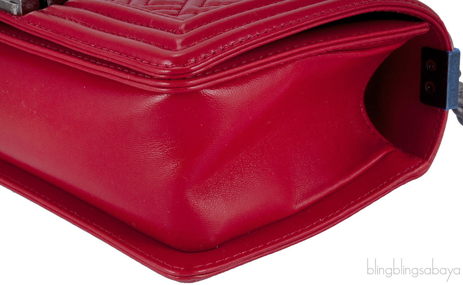 Medium Red Quilted Le Boy