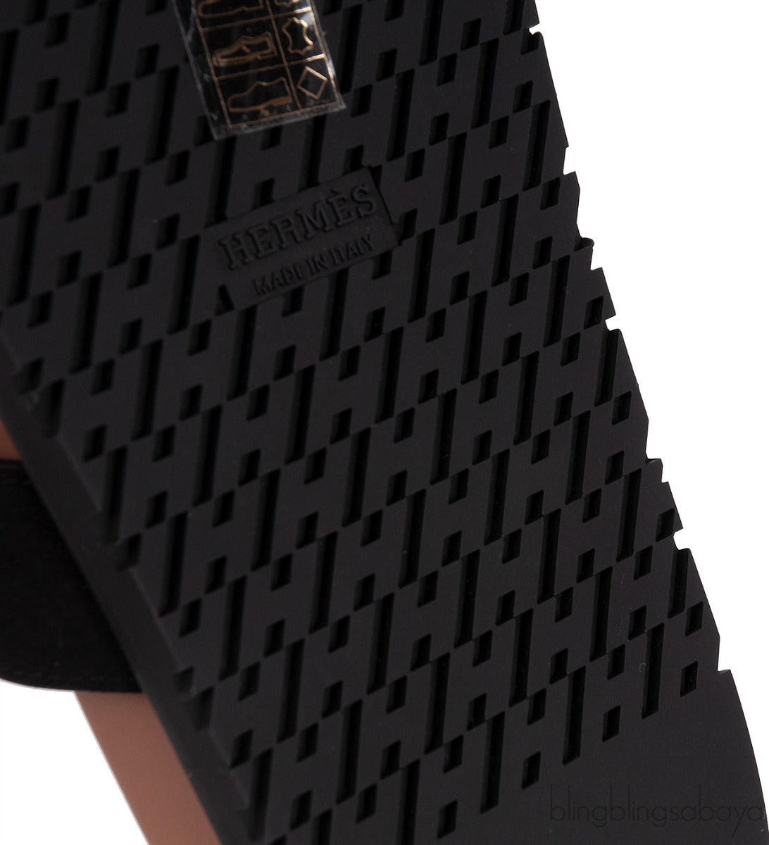 Chypre Rose Perle and Black Suede Sandals
