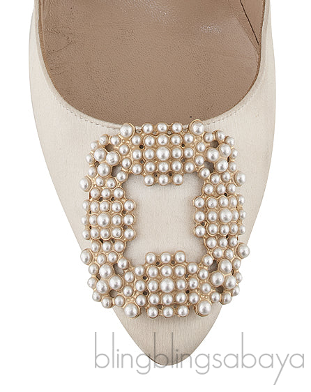 Ivory Hangisi Satin Jeweled Pump