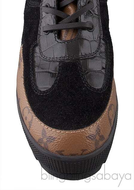 Laureate Monogram Desert Boots