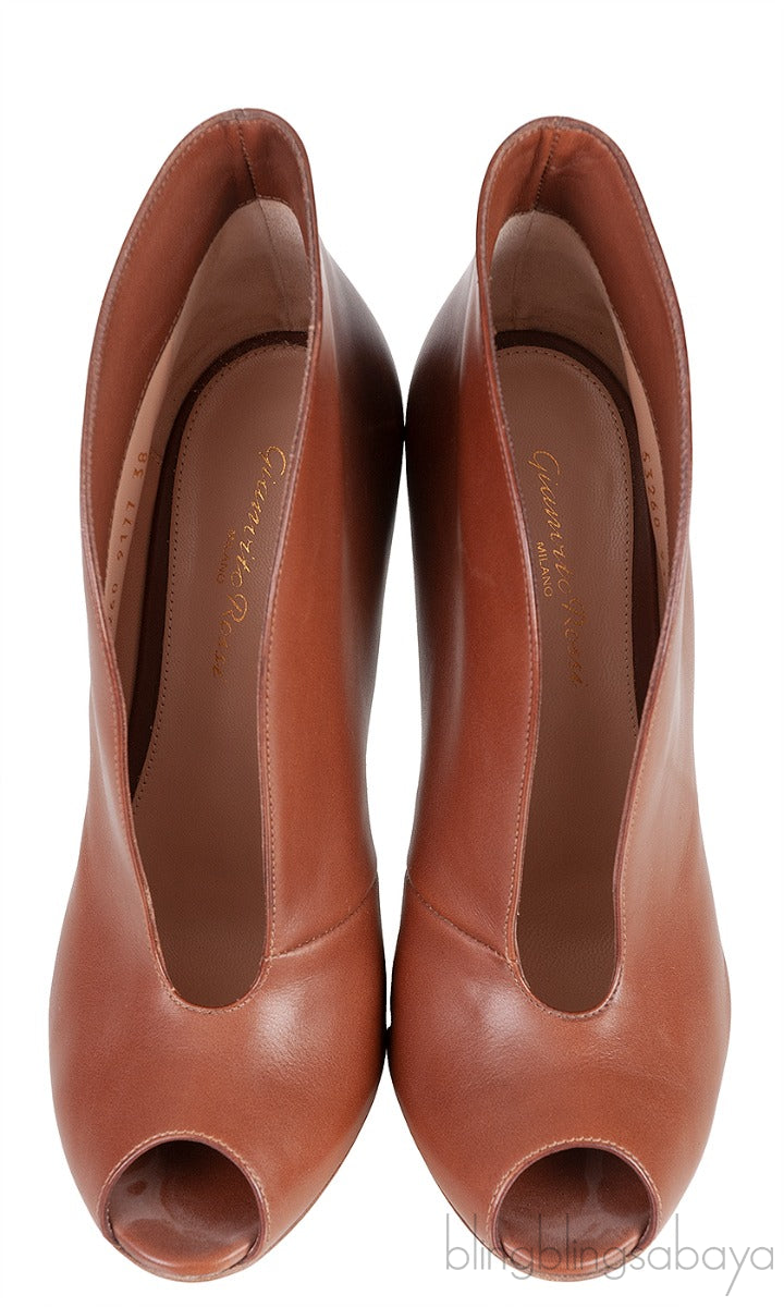 Vitello Luggage Tan Peep Toe Heels
