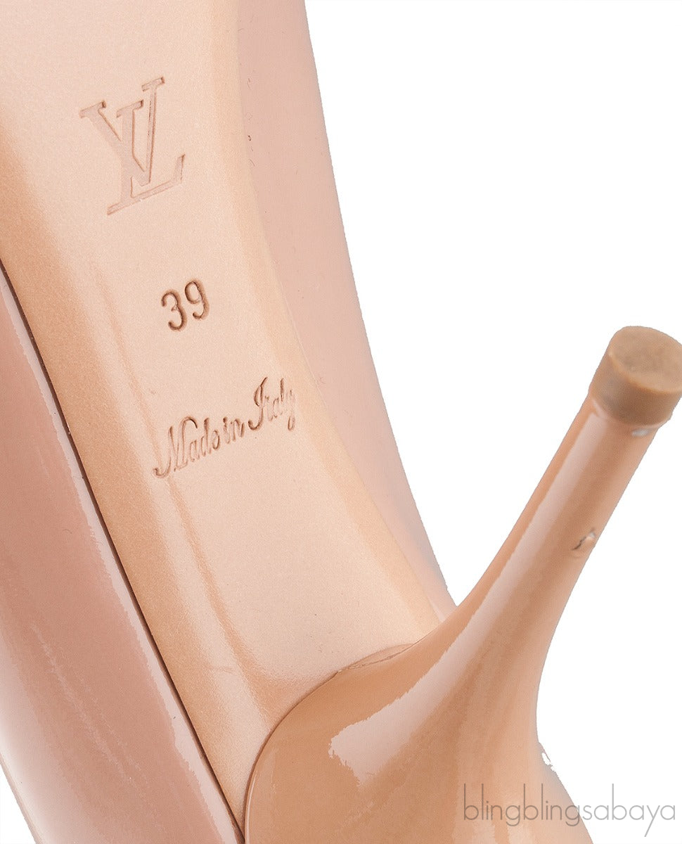 Beige Rose Round Toe Pumps