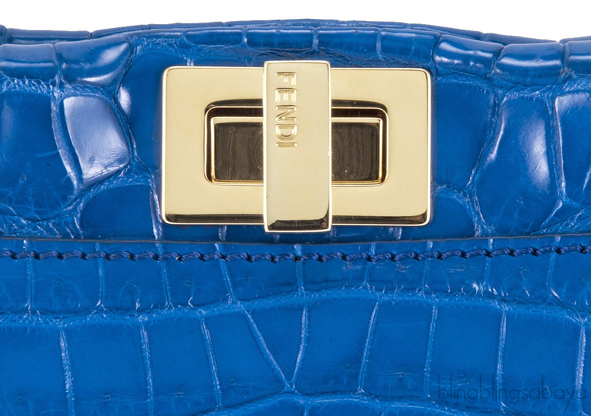 Mini Blue Crocodile Peekaboo