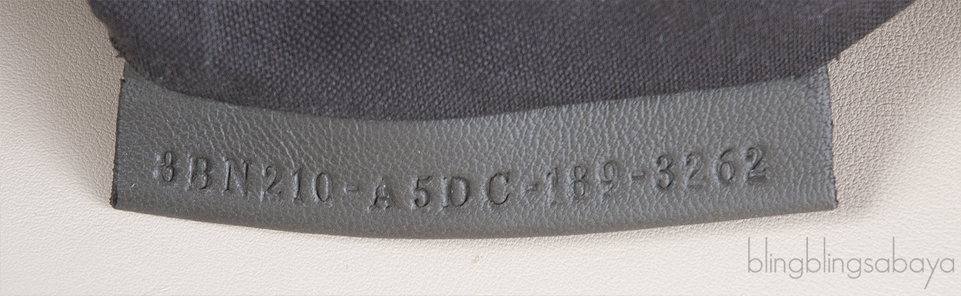 Peekaboo Large Velvet Logo Print