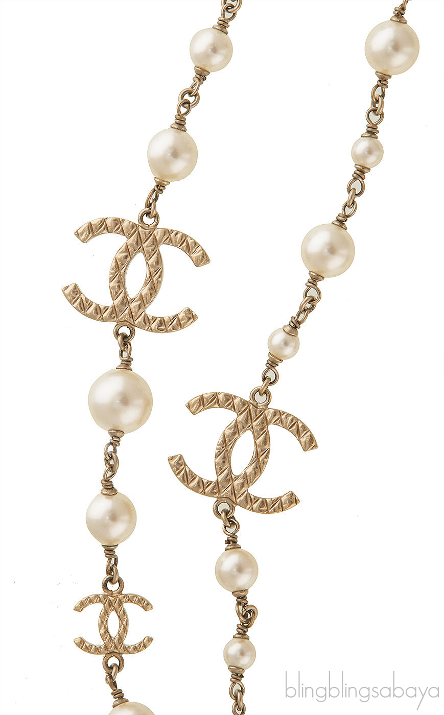 Gold CC Logo Pearl Necklace
