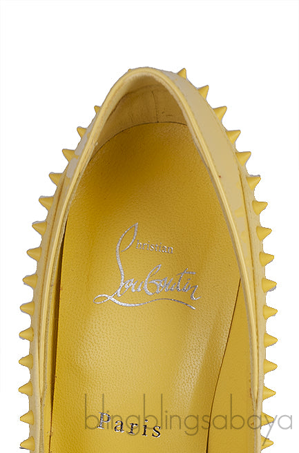 Duvette Spikes 100 Suede Yellow Pumps