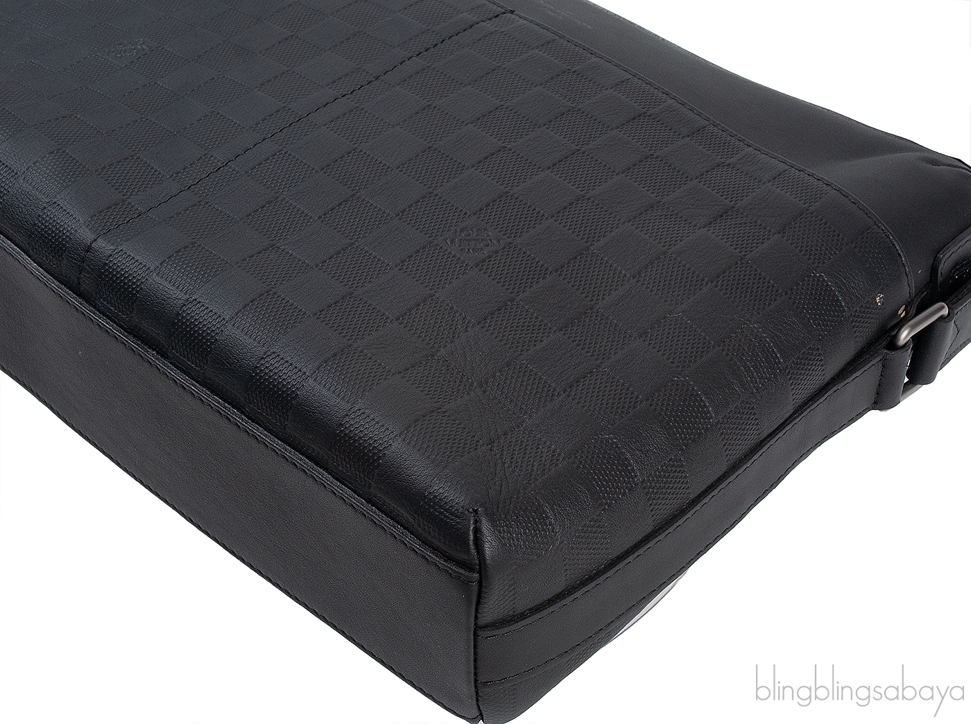 Black Infiniti Leather Calypso Messenger Bag MM