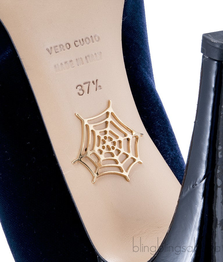 Kitty Velvet Pumps