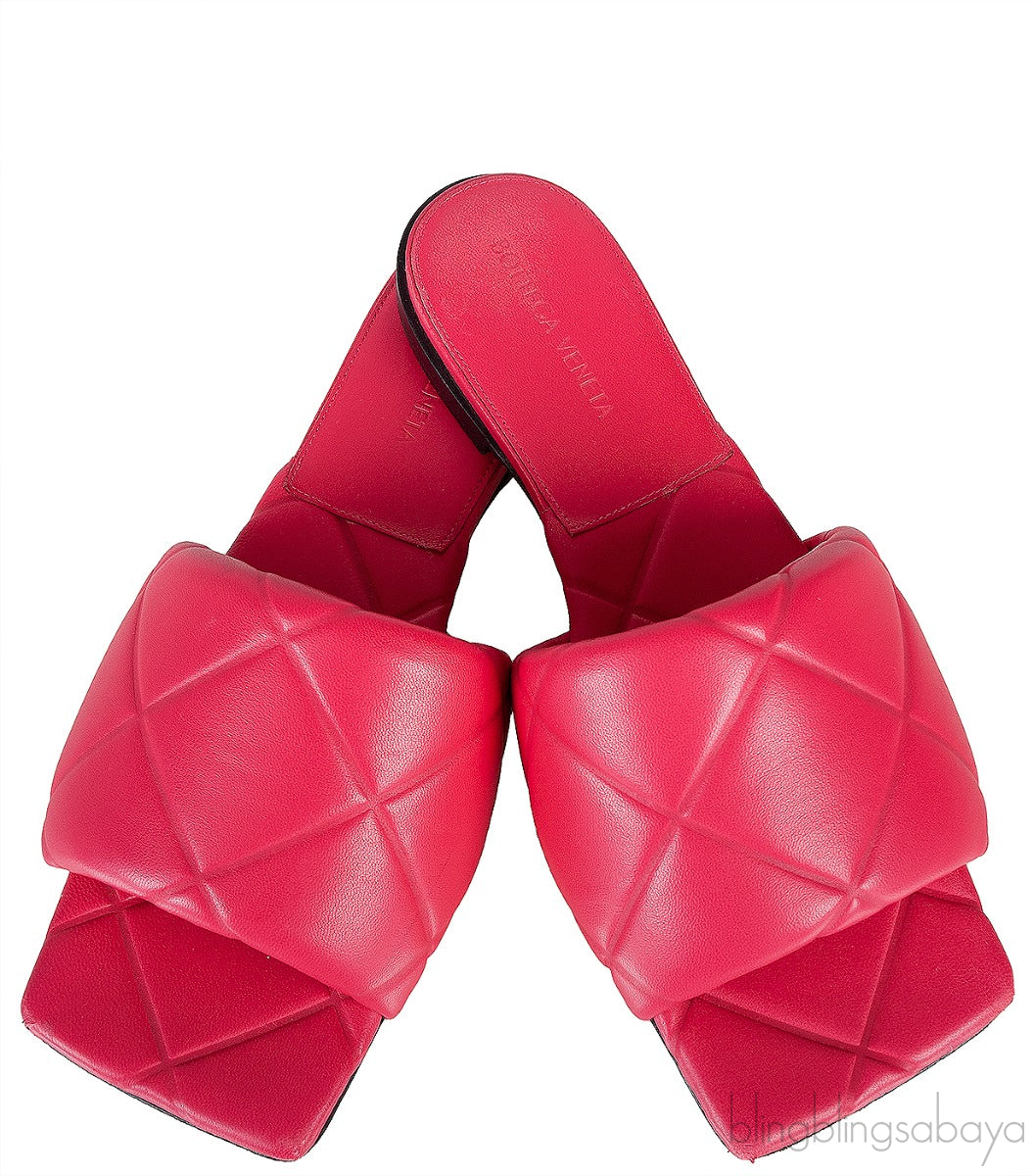 Bottega Veneta Fuchsia BV Rubber Lido Sandals