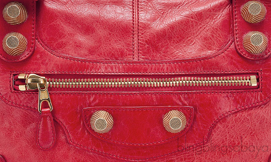 Coral Red Giant Work Bag