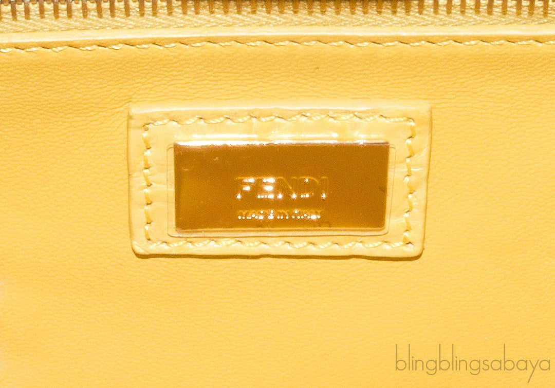 Mini Yellow Crocodile Peekaboo