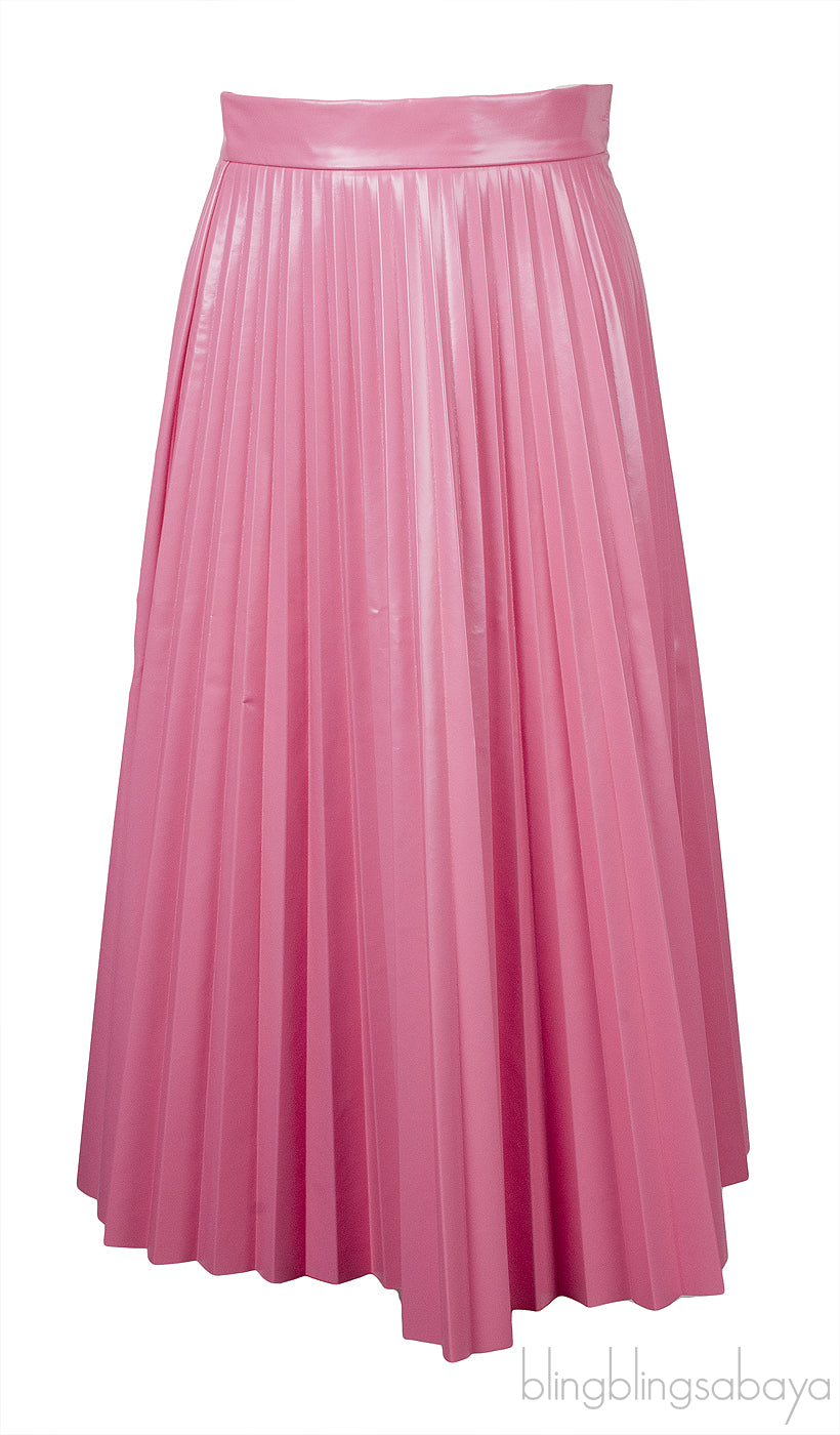 White Crop Top & Pink Pleated Skirt