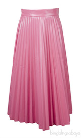 White Crop Top & Pink Pleated Skirt
