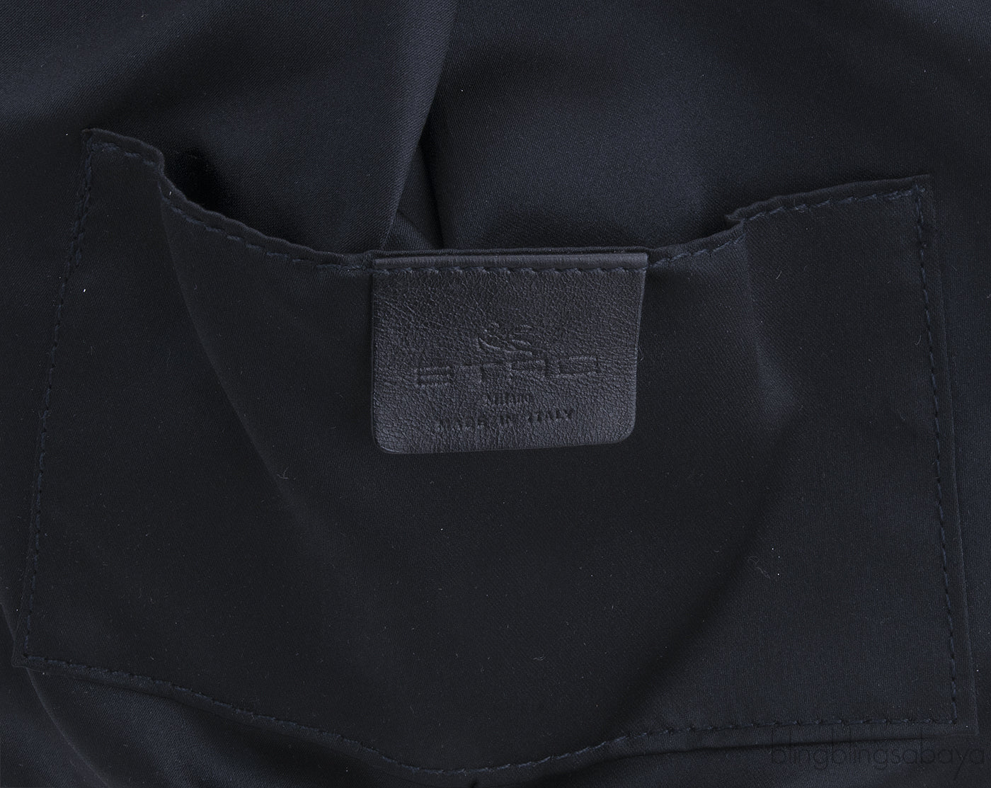 Black Velvet Handle Bag*