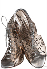Cut-out Wings Slip-on Sandals