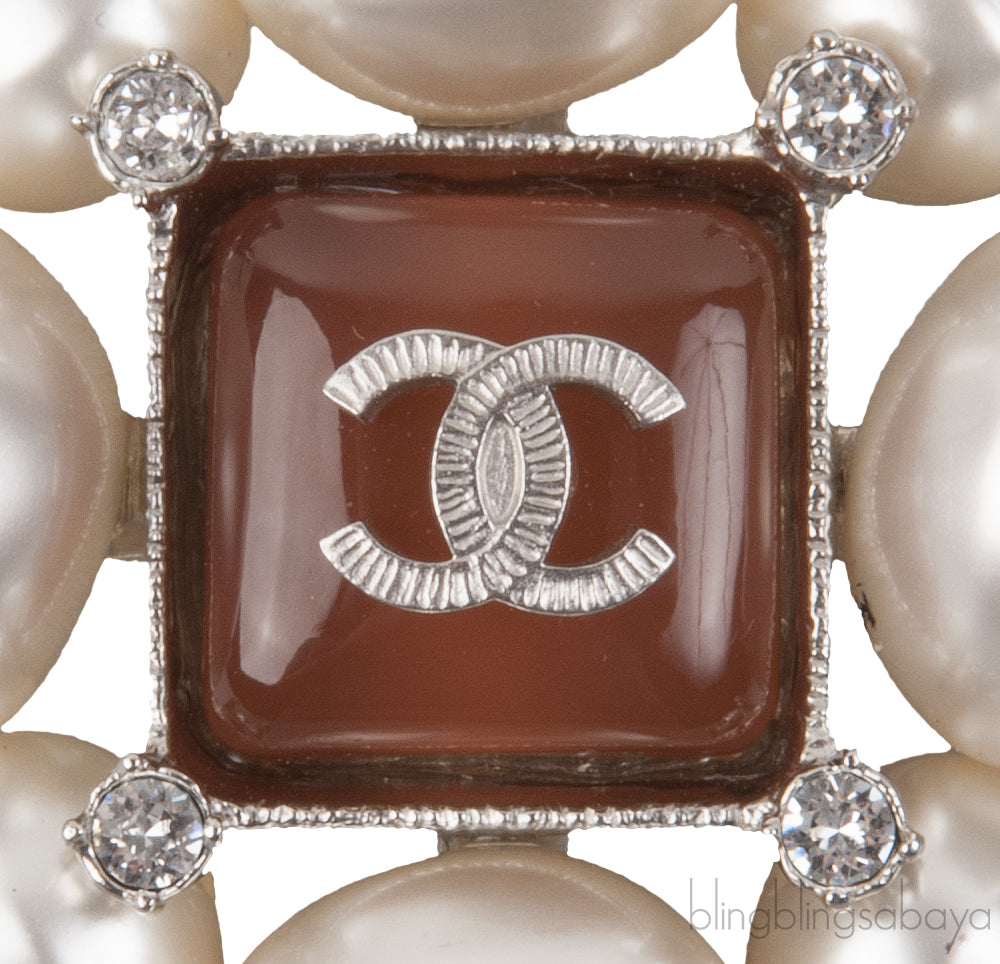 Pearl CC Brooch