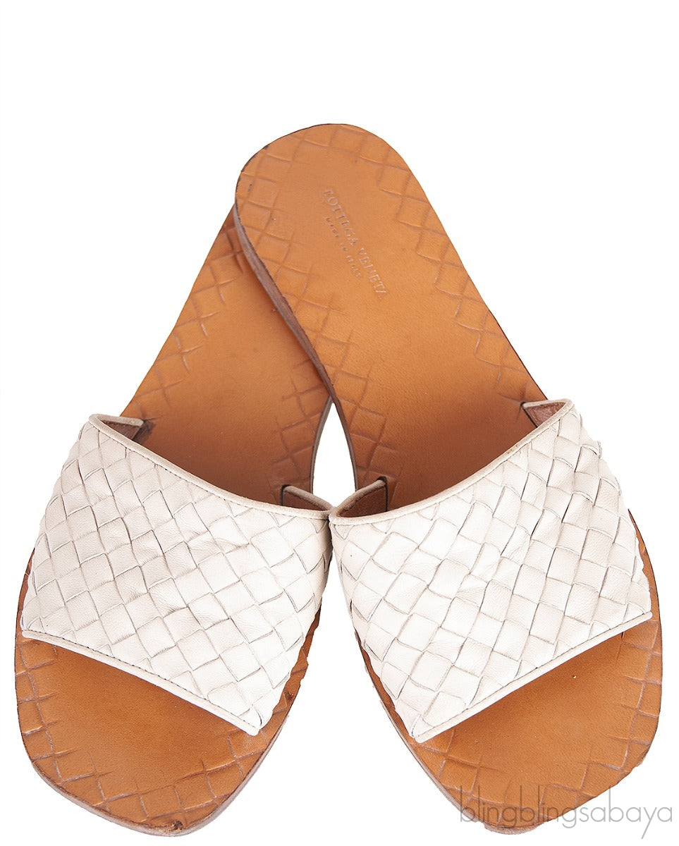 Bottega Veneta Off-white Leather Intrecciato Flat Slides