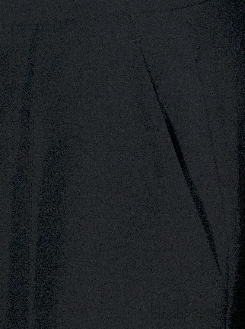 Black Notch Straight Skirt