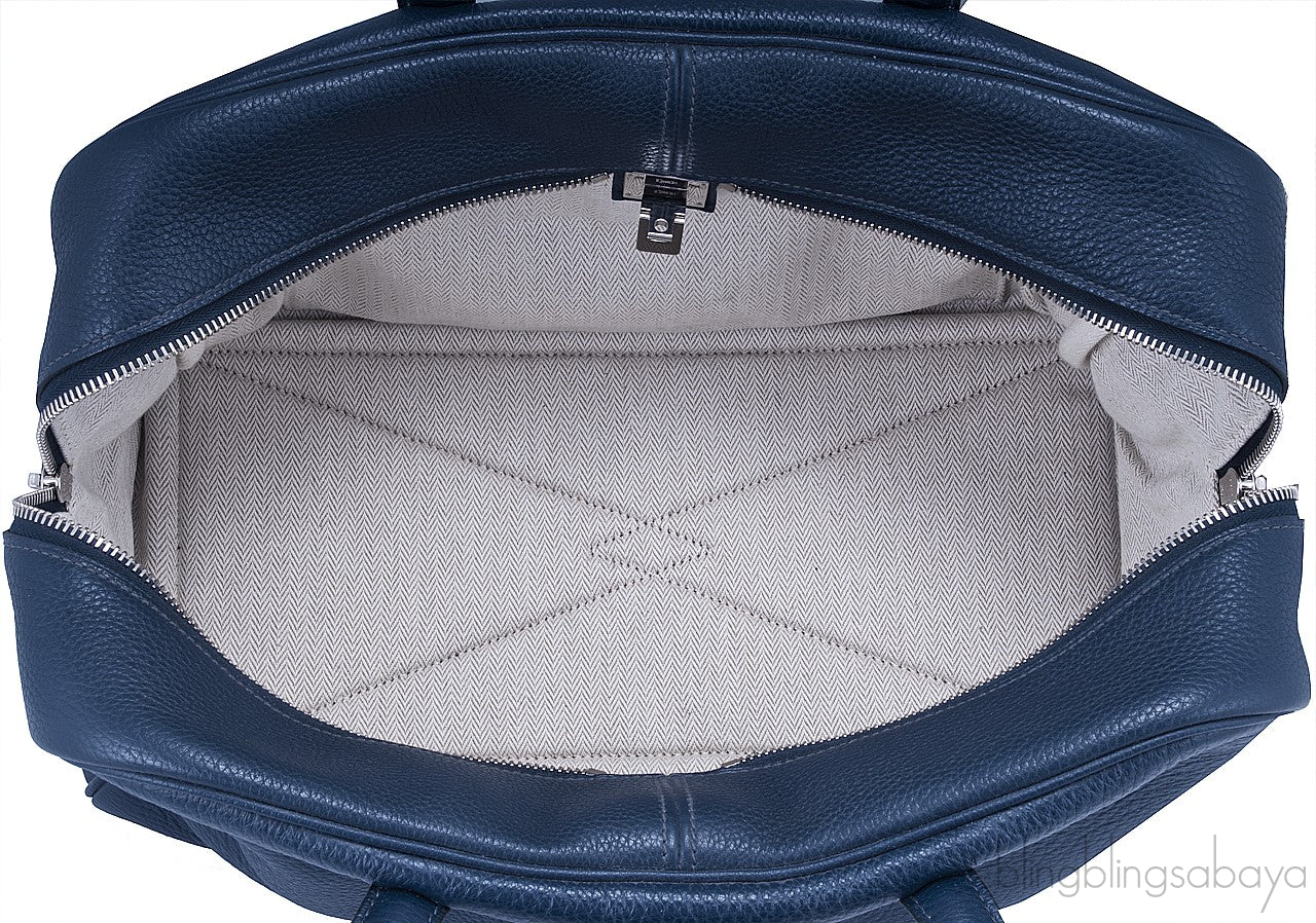 Victoria II Blue Obscur