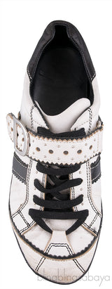 Low Top D-Logo Sneakers