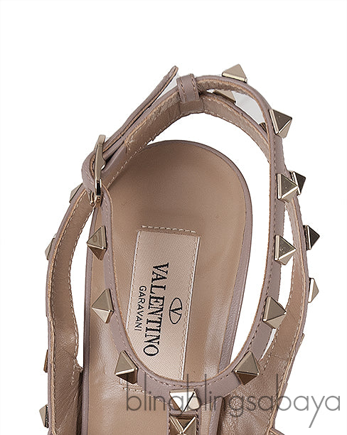 Pink Rockstud Pointed Toe Heels