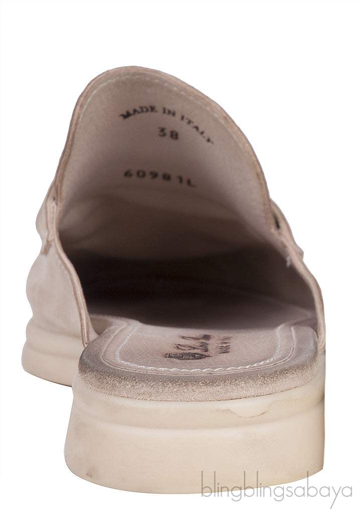 Charms Walk Babouche Loafer