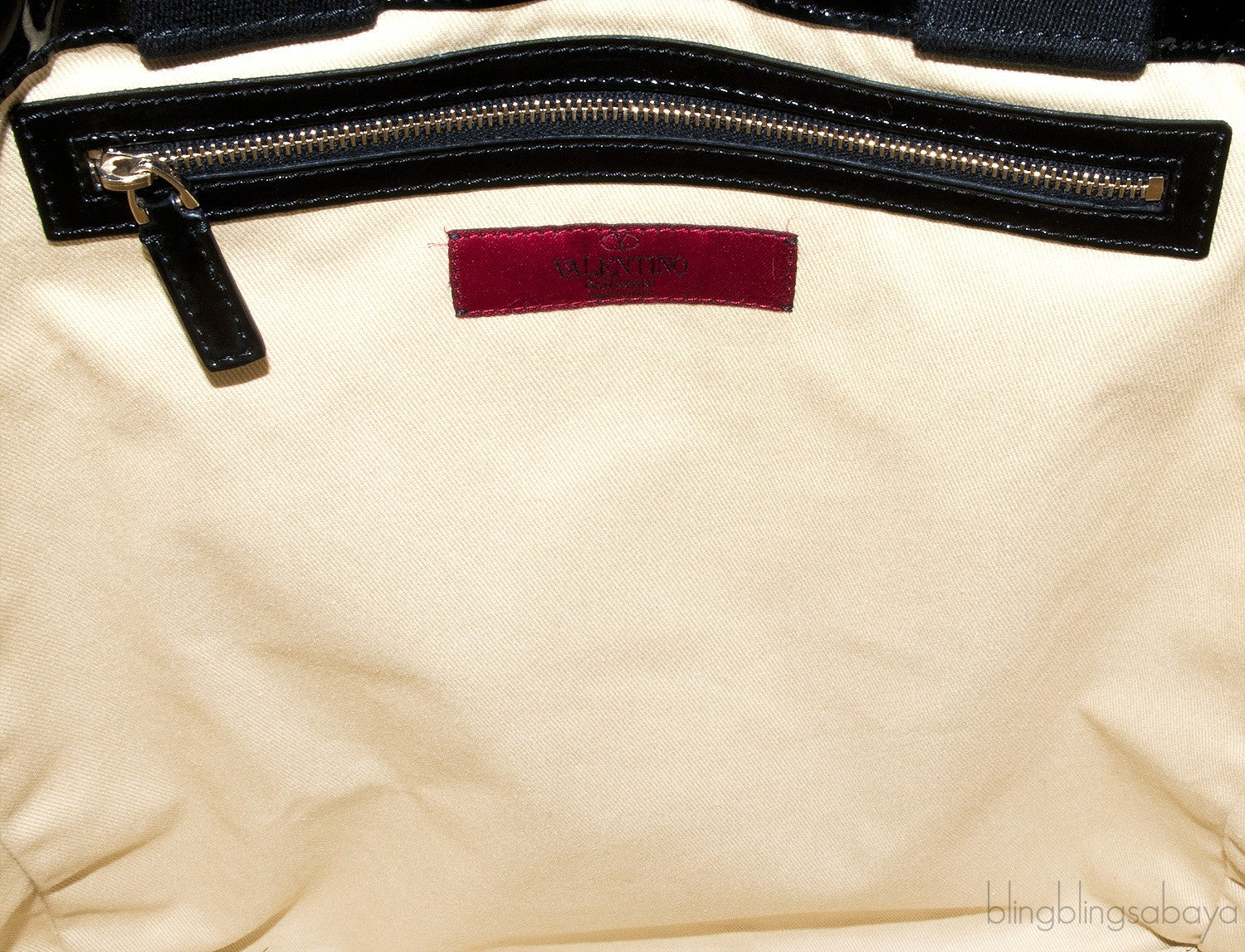 Beige Lace-appliquéd Raffia Tote