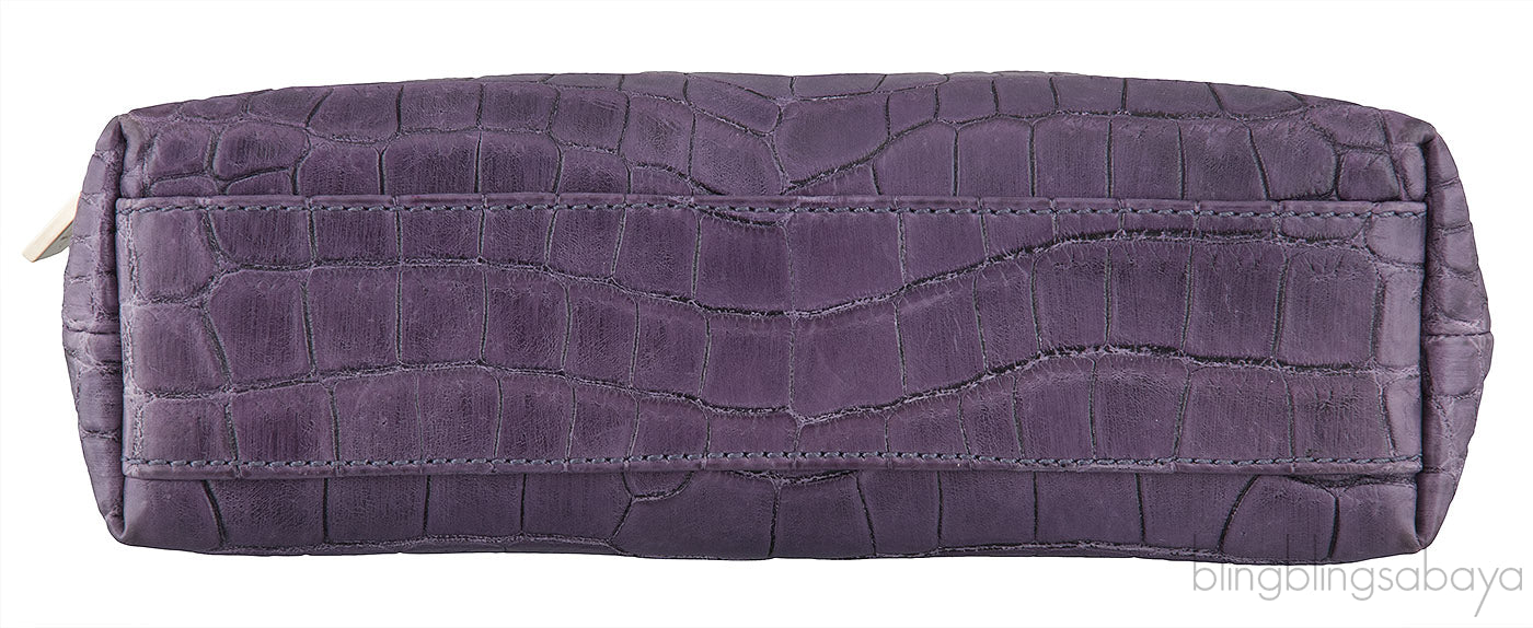 L19 Alligator Pouch